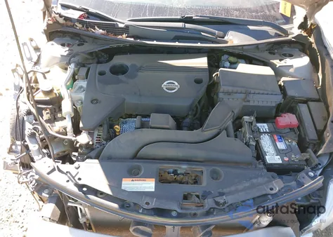 2013 Nissan Altima 2.5 z USA, uszkodzony, nr VIN 1N4AL3AP7DC105881